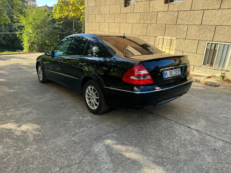 Mercedes-Benz E 320 LPG * Нов внос* , снимка 6 - Автомобили и джипове - 47528002