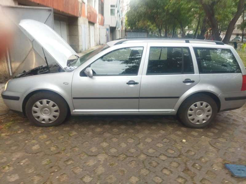 VW Golf, снимка 3 - Автомобили и джипове - 47500014