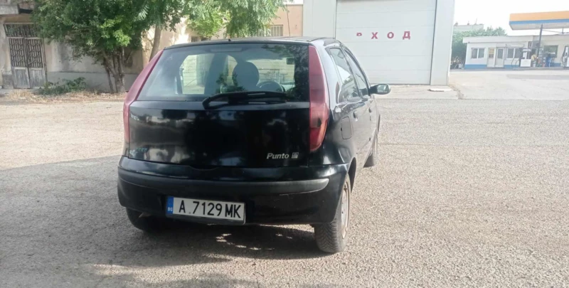 Fiat Punto, снимка 3 - Автомобили и джипове - 48551329