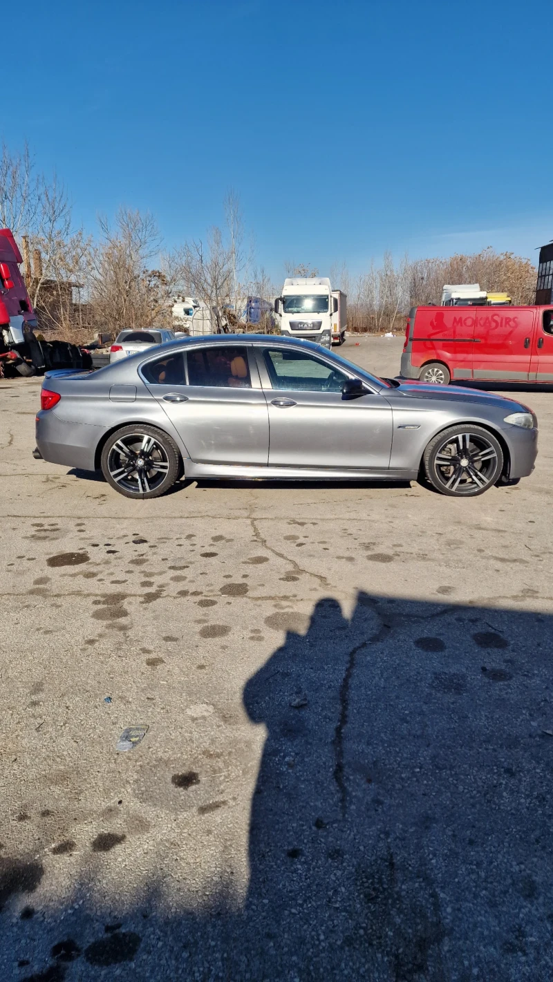 BMW 530 M packet само на задно, снимка 7 - Автомобили и джипове - 48556134