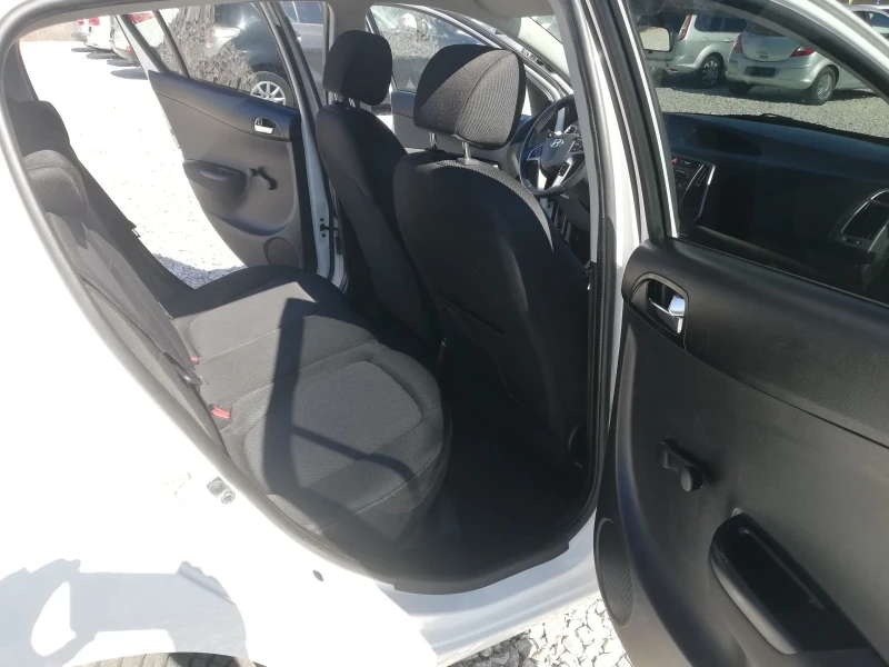 Hyundai I20 1.2i klima , снимка 12 - Автомобили и джипове - 49400780