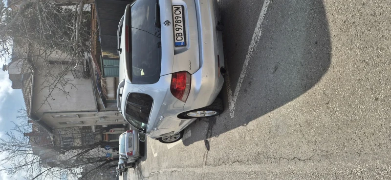 VW Golf 1.6TDI 105к.с, снимка 3 - Автомобили и джипове - 52116393