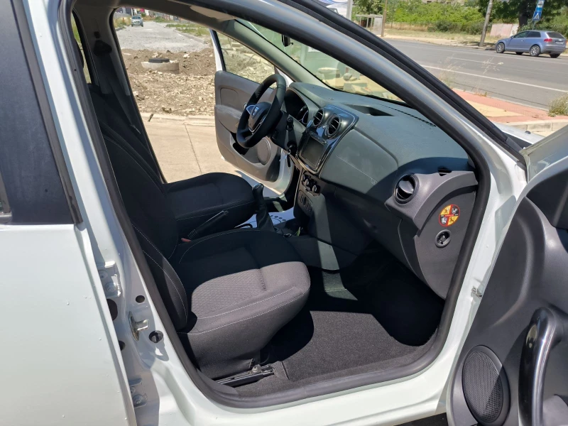 Dacia Logan 1.5d-Navi-Euro-6D, снимка 17 - Автомобили и джипове - 50974206