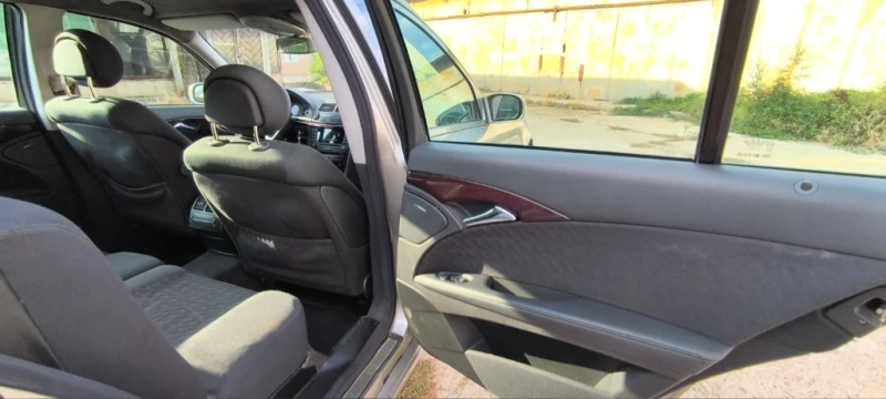 Mercedes-Benz E 270 Fraire, снимка 2 - Автомобили и джипове - 52743583