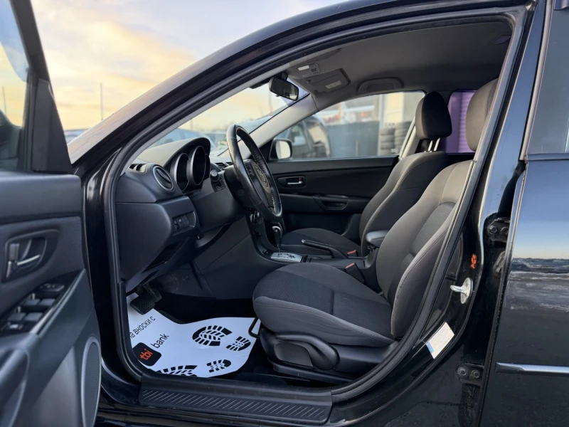 Mazda 3 1.6i FACE АВТОМАТИК , снимка 9 - Автомобили и джипове - 53135270