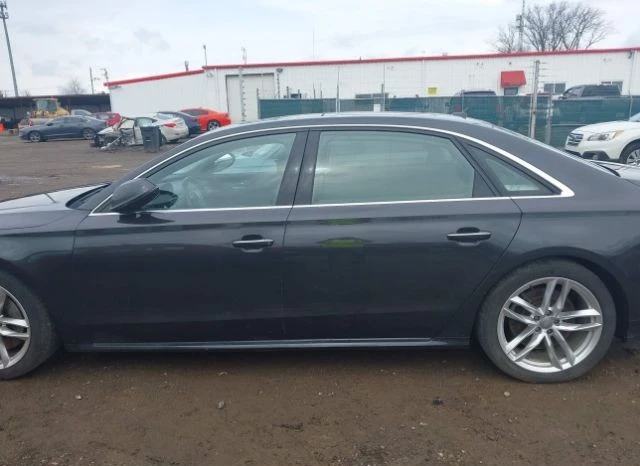 Audi A8 L 4.0T SPORT Масаж* Обдухване* Matrix* 360* Bose*  - изображение 8