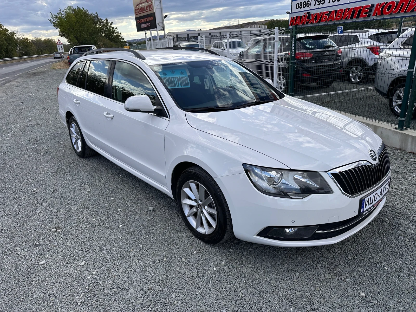 Skoda Superb 2.0tdi 4x4 Нави Парктроник -5% - изображение 8