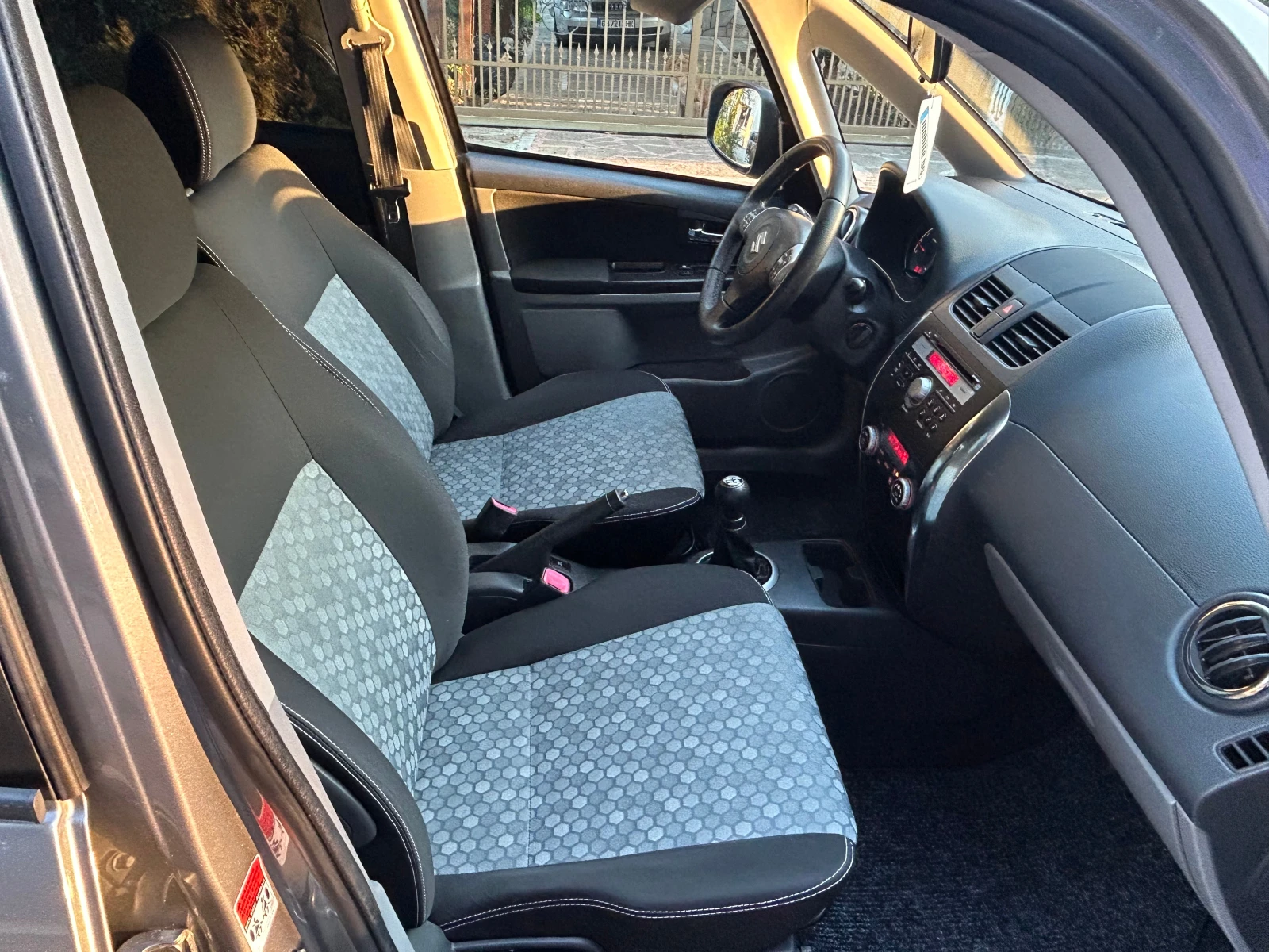 Suzuki SX4 1, 6 120K | Mobile.bg   11