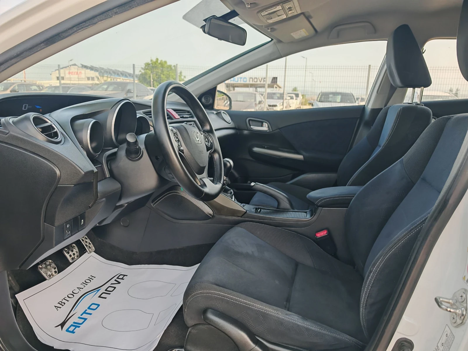 Honda Civic 1.6 ДИЗЕЛ 120 К.С. 175000 КМ!ХЕЧБЕК!КАМЕРА! НАВИ! - изображение 9