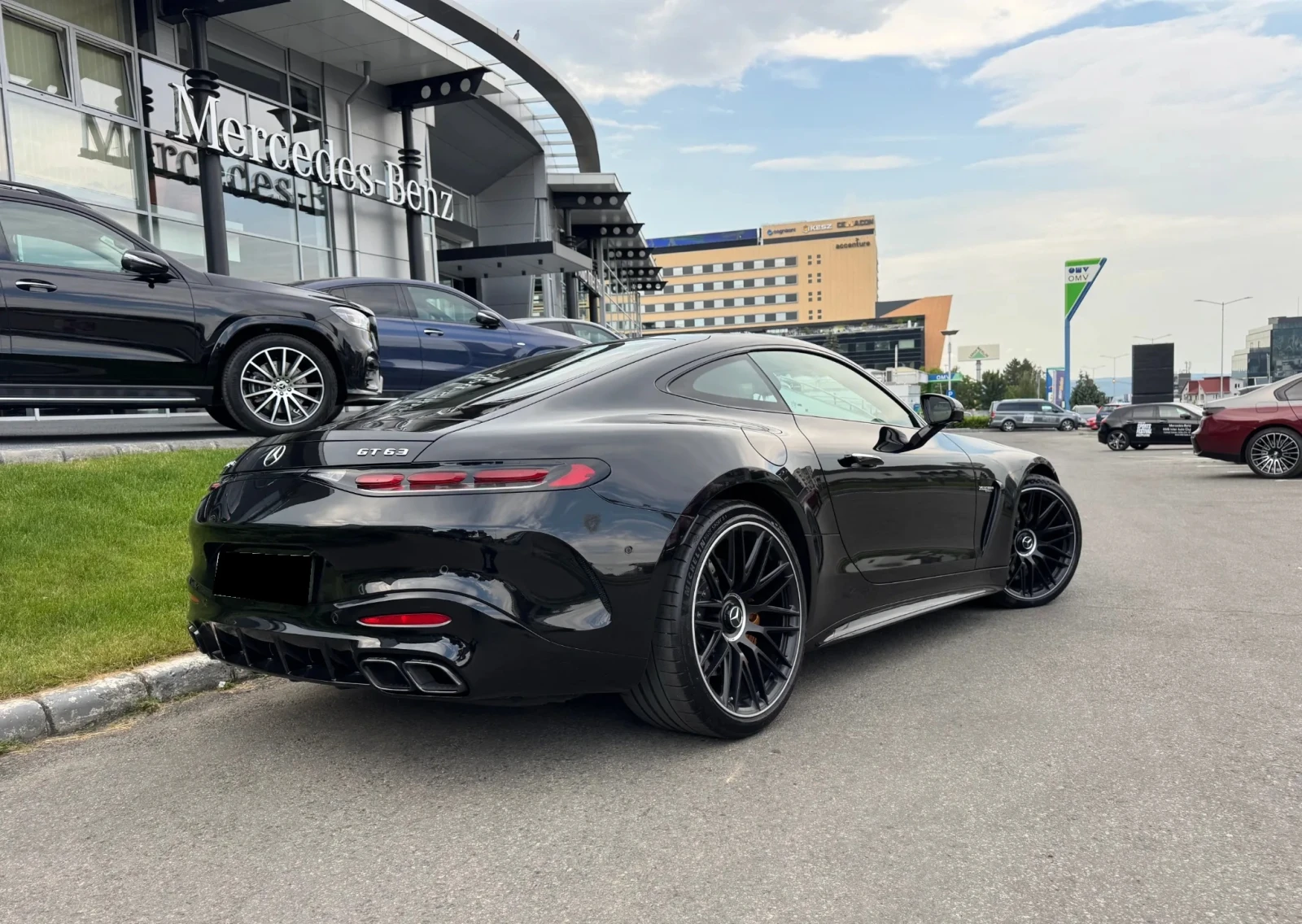 Mercedes-Benz AMG GT V8 4MATIC+  - изображение 2