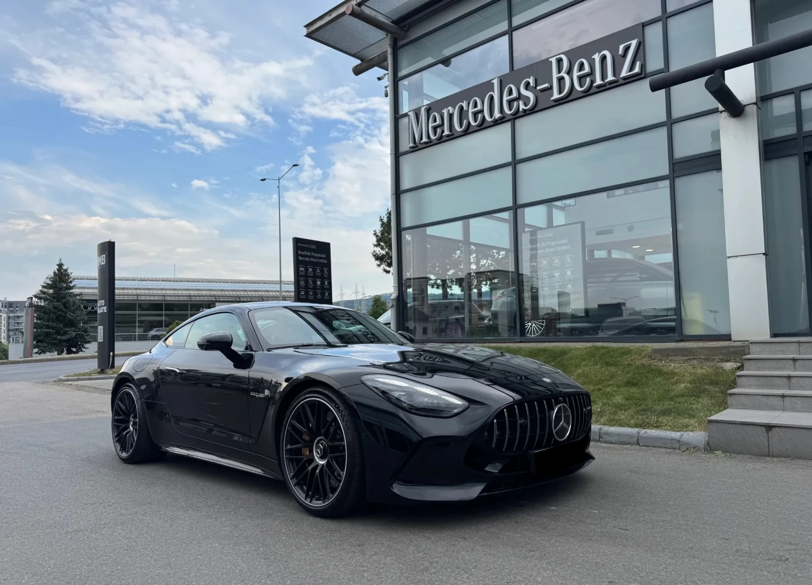 Mercedes-Benz AMG GT V8 4MATIC+  - изображение 4