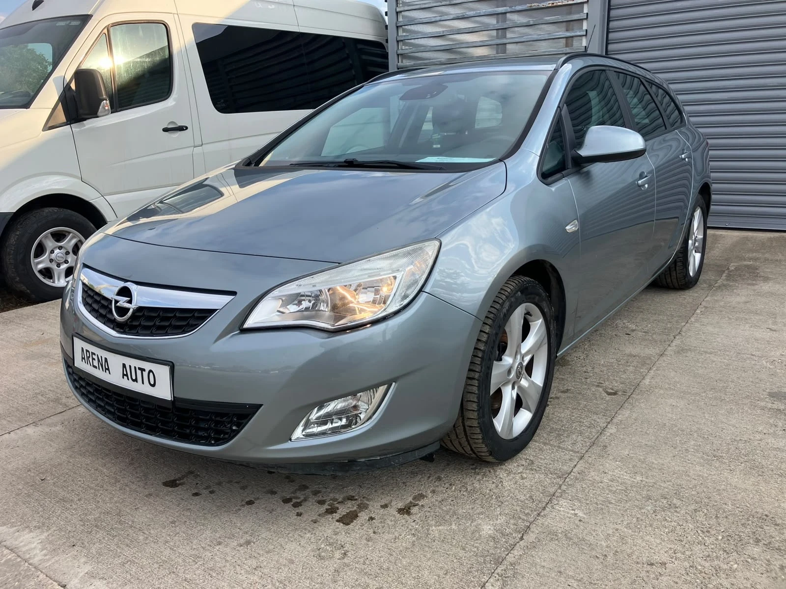 Opel Astra 1.7 CDTI, снимка 3 - Автомобили и джипове - 51366360