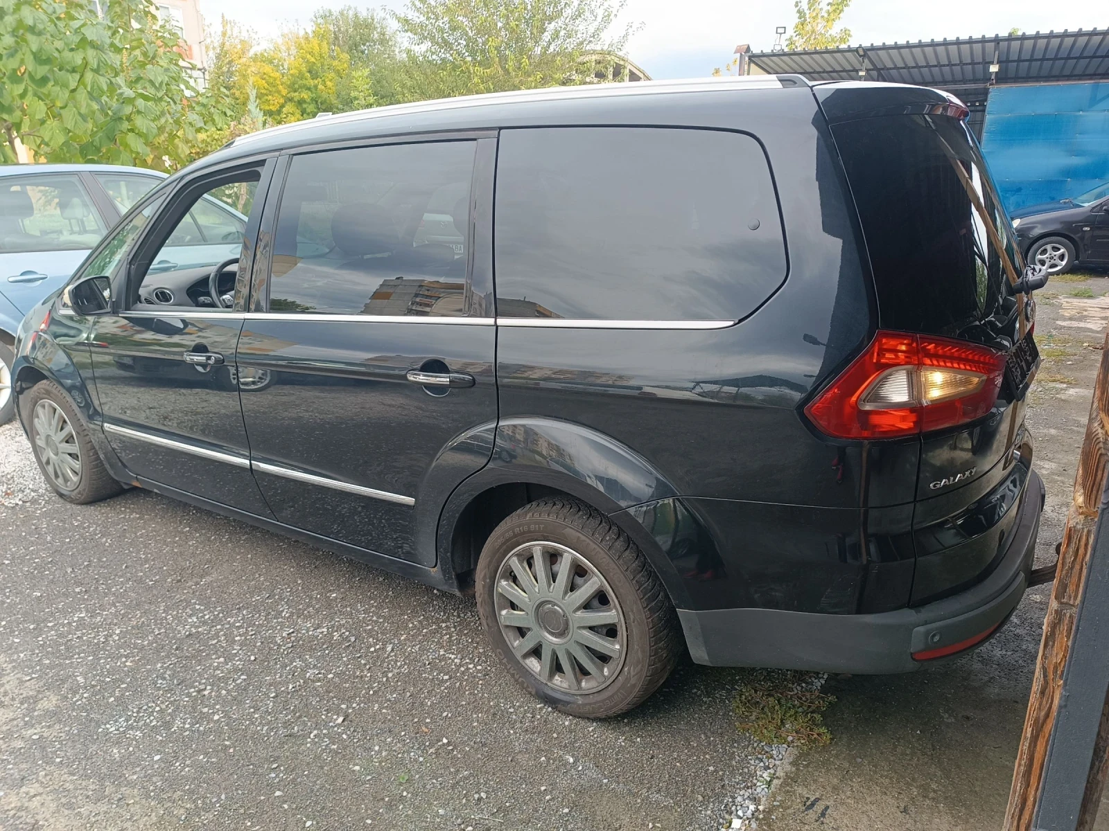 Ford Galaxy 2000 - изображение 7