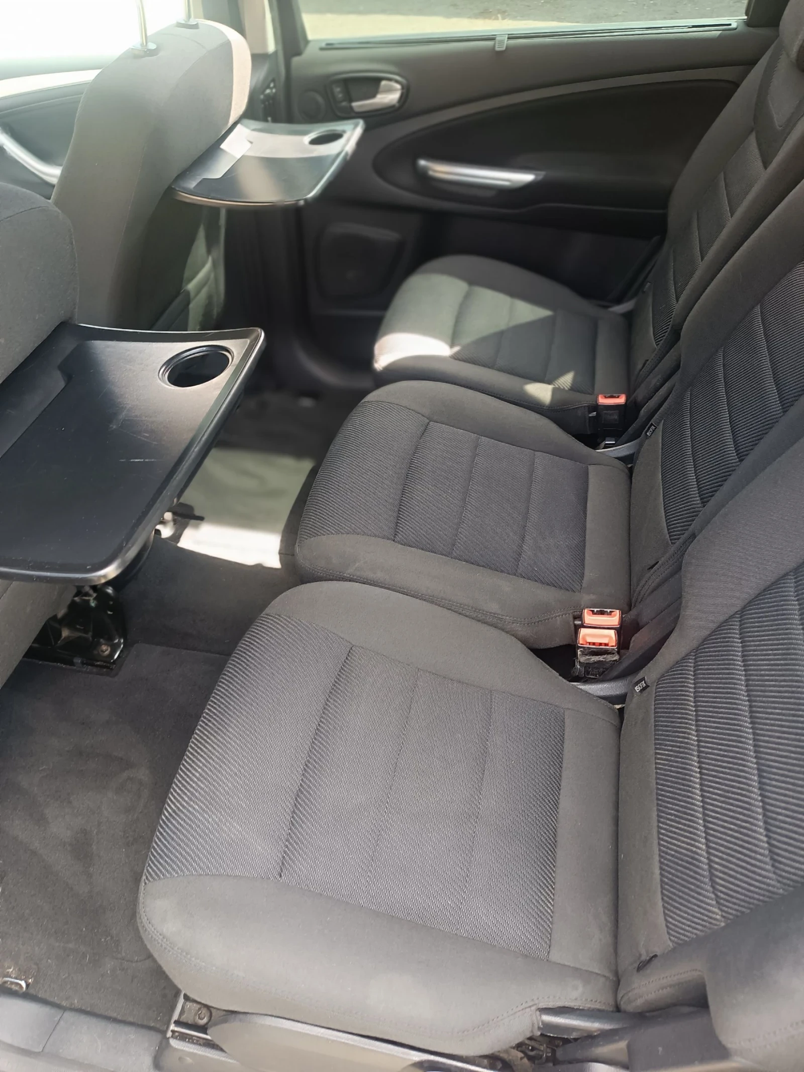 Ford Galaxy 2000 - изображение 10