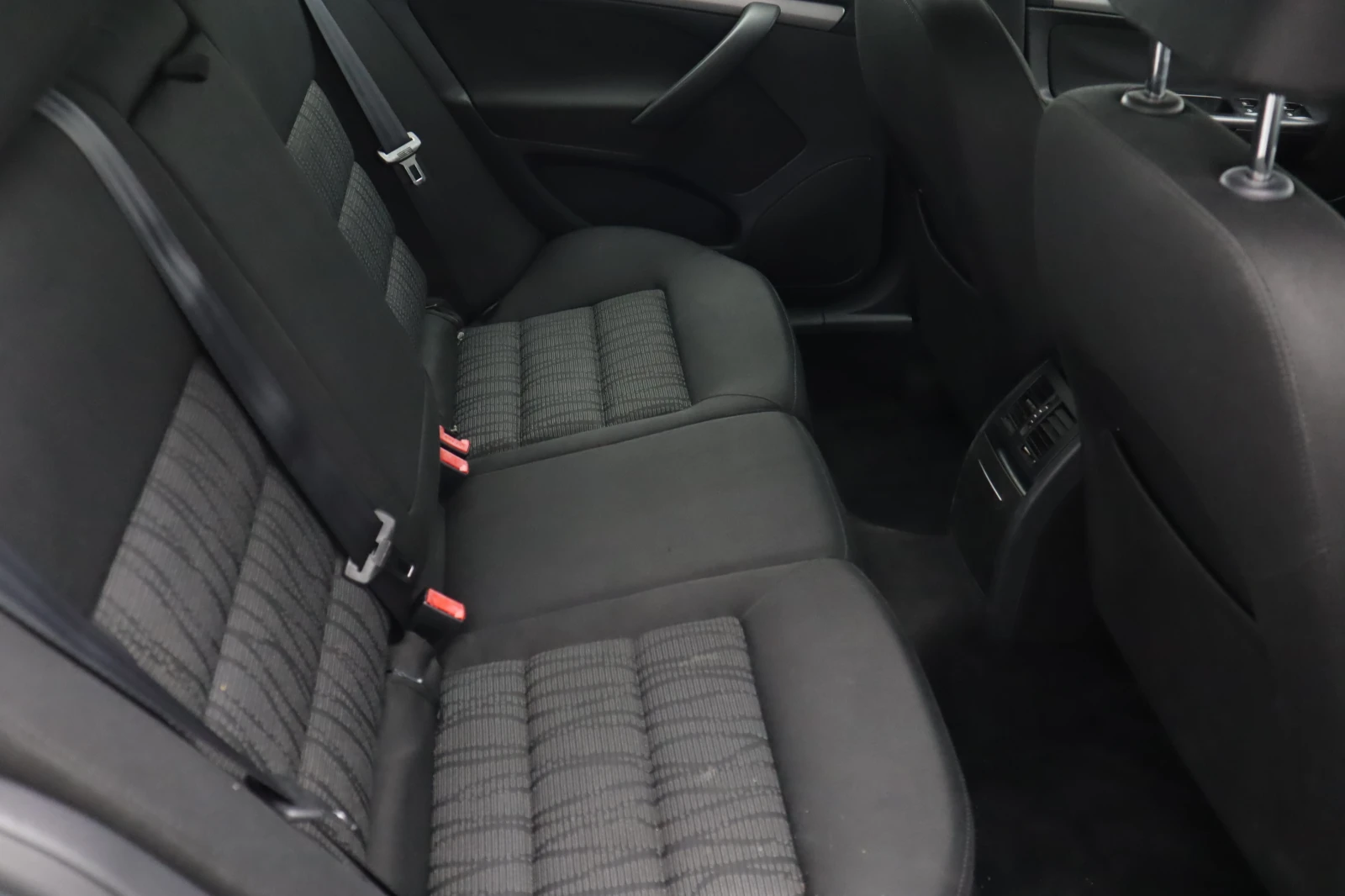 Skoda Octavia 1.4 TSI  | Mobile.bg — изображение 12