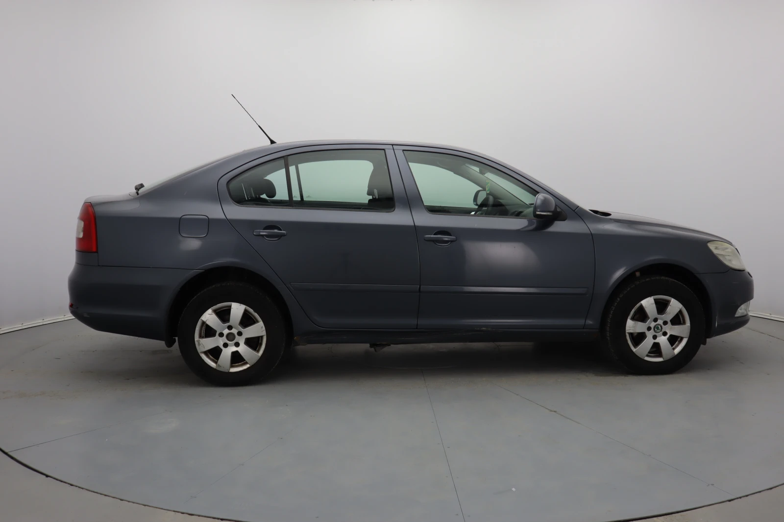 Skoda Octavia 1.4 TSI  - изображение 7