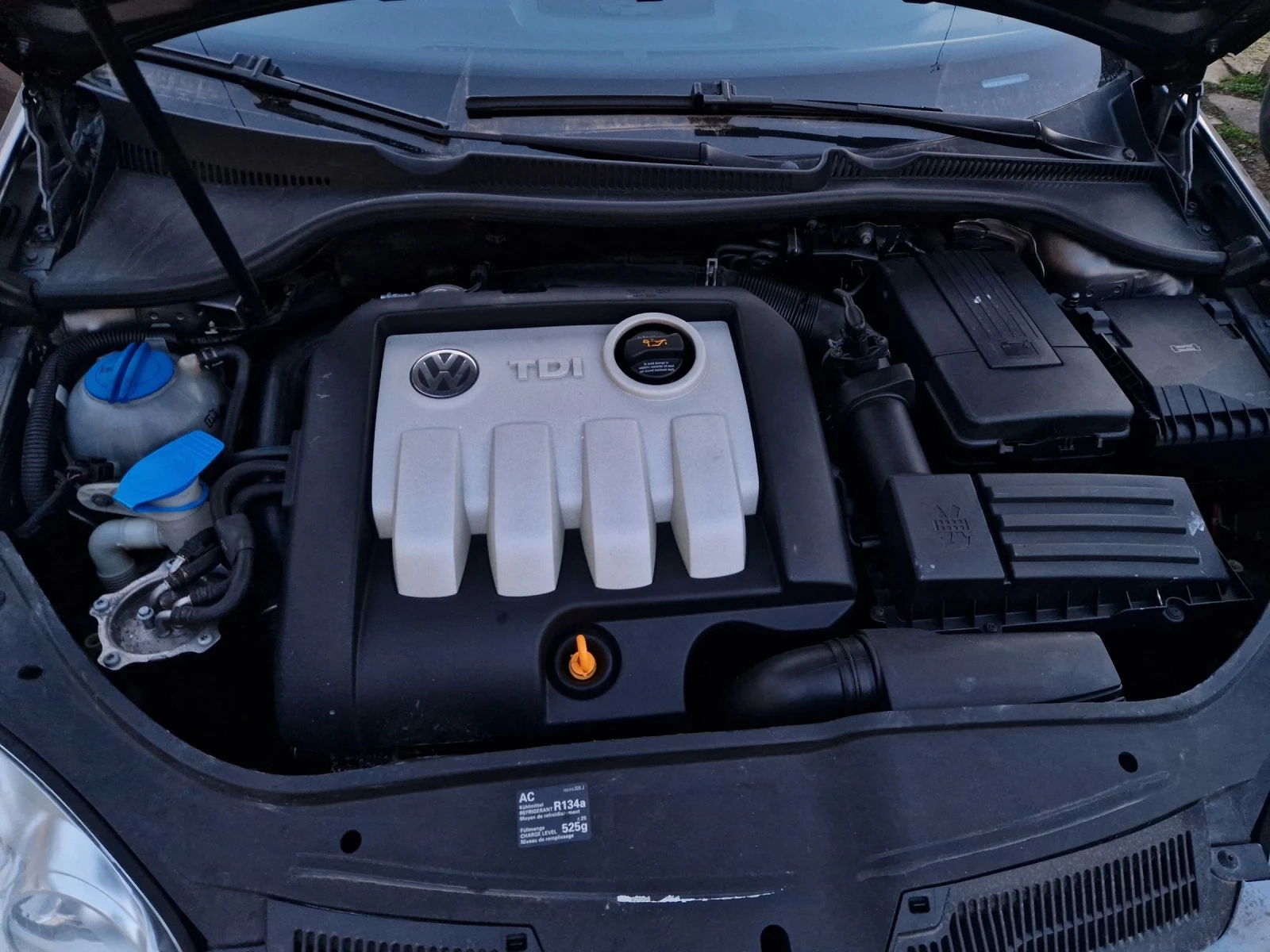 VW Golf 1.9TDI 105к.с., снимка 13 - Автомобили и джипове - 53845754