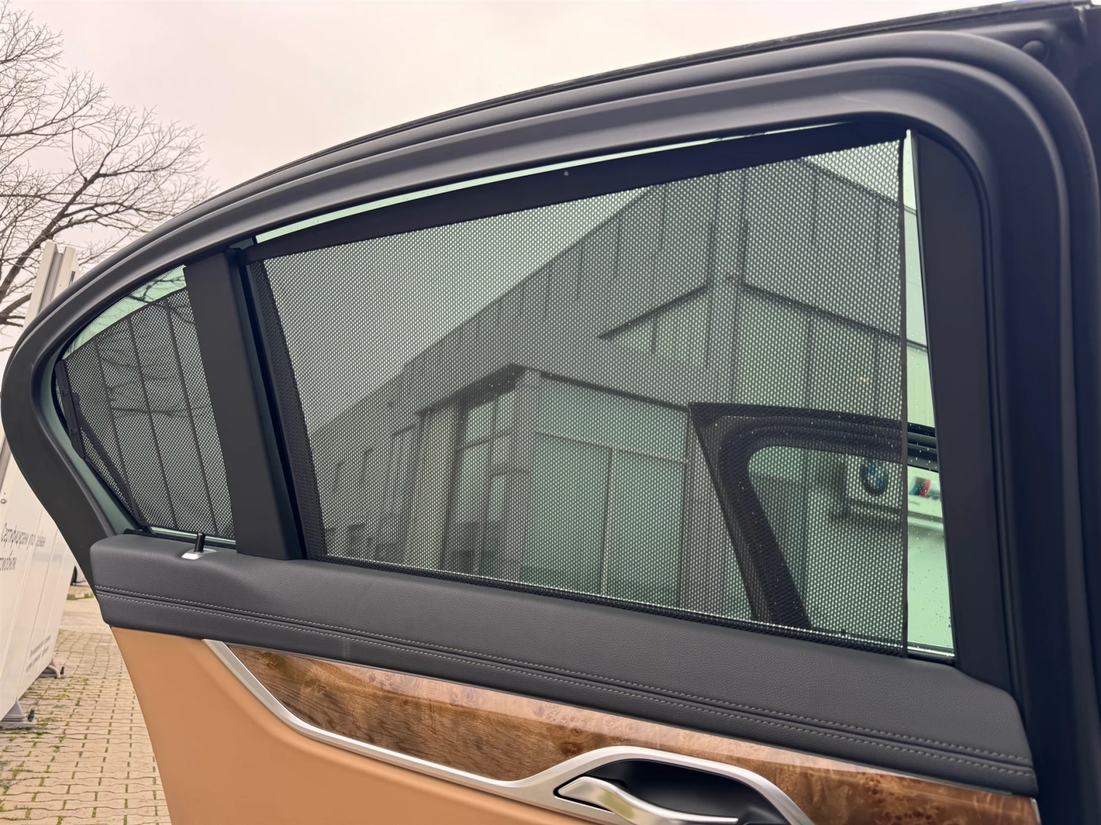 BMW 740 xDrive, снимка 17 - Автомобили и джипове - 53885555