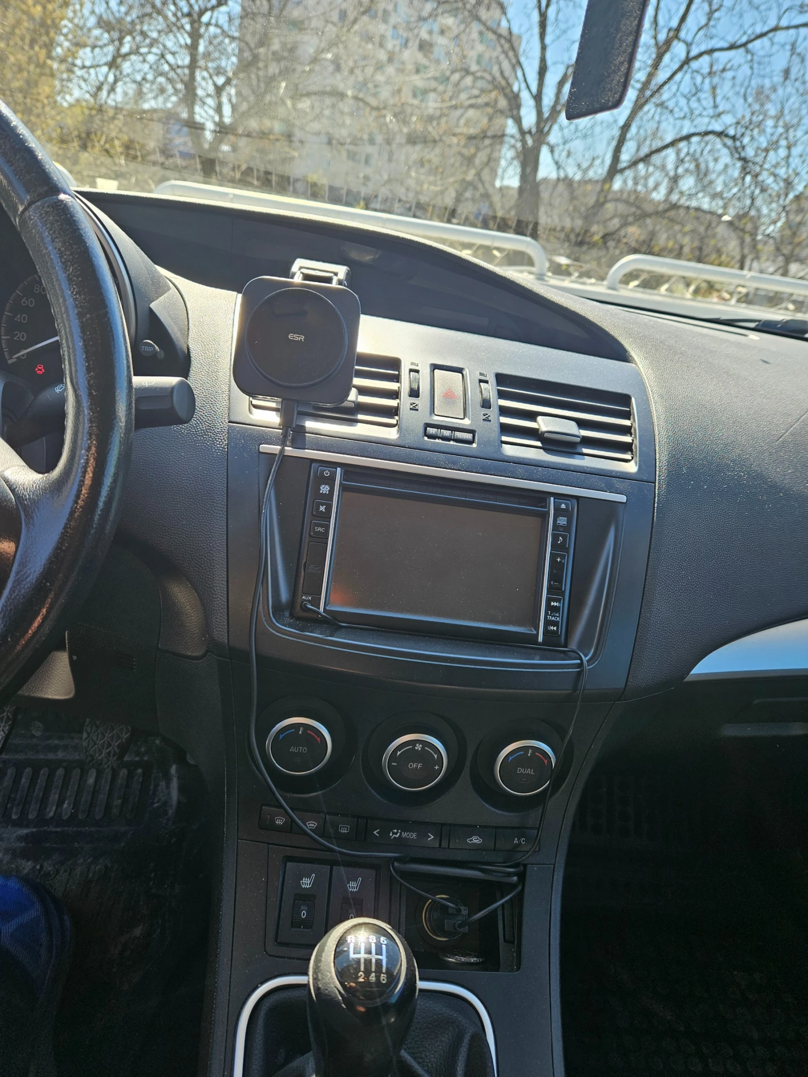 Mazda 3, снимка 7 - Автомобили и джипове - 54140639