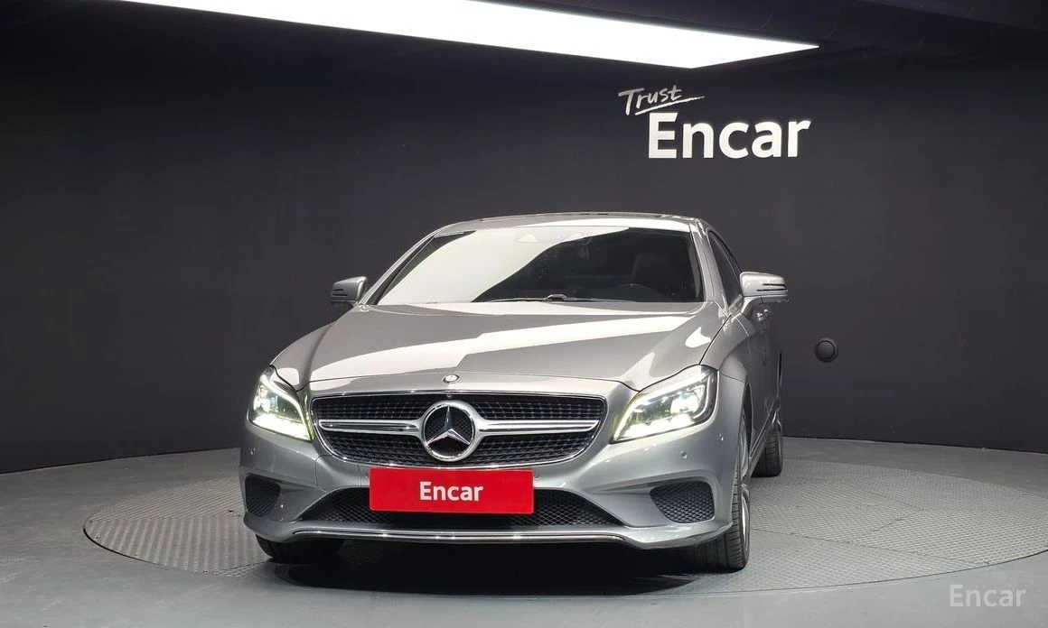 Mercedes-Benz CLS, снимка 3 - Автомобили и джипове - 54358027