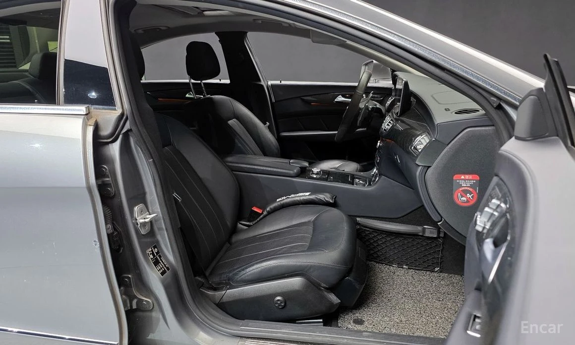 Mercedes-Benz CLS, снимка 10 - Автомобили и джипове - 54358027