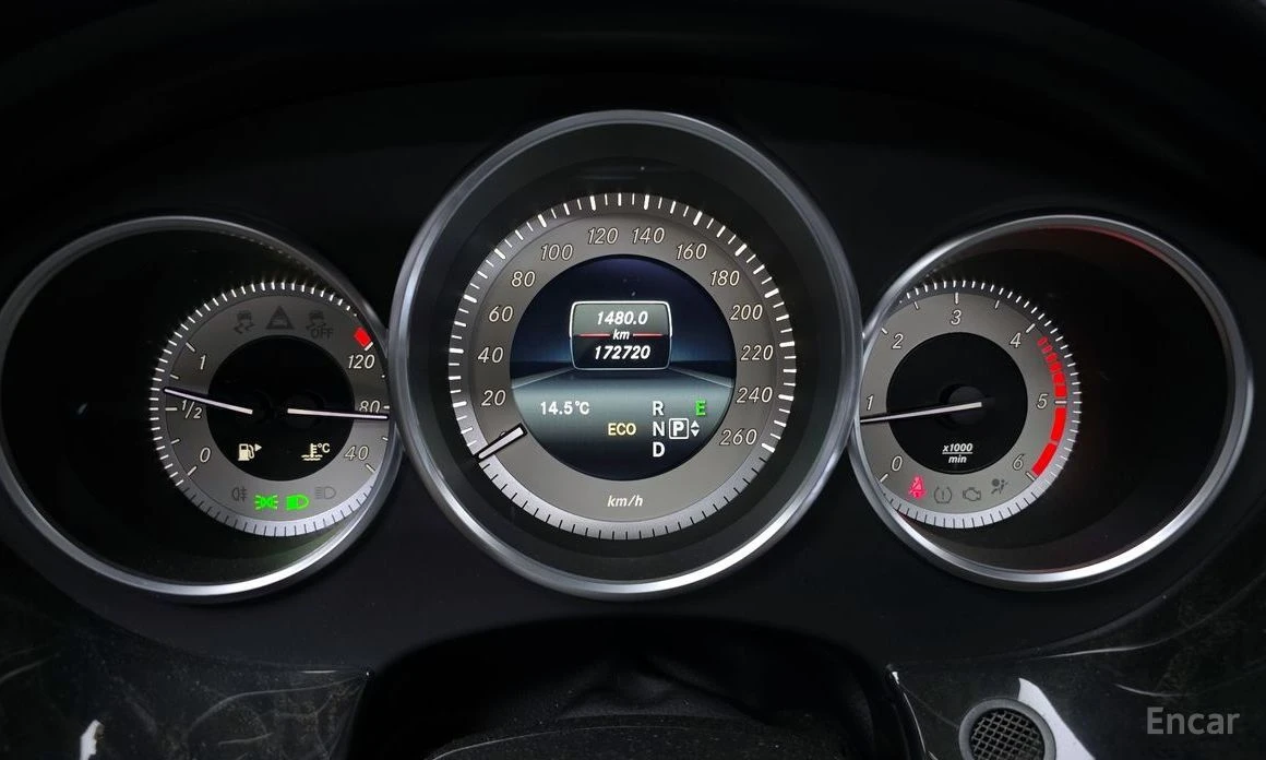 Mercedes-Benz CLS, снимка 8 - Автомобили и джипове - 54358027