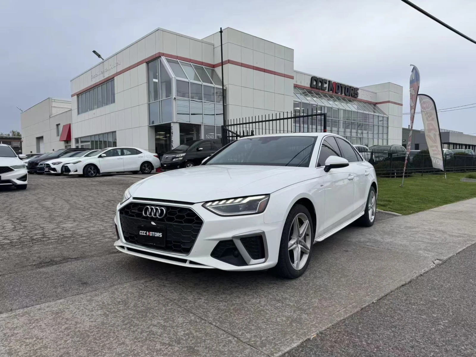 Audi A4 Progressiv * * CARFAX * * АВТО КРЕДИТ * * 