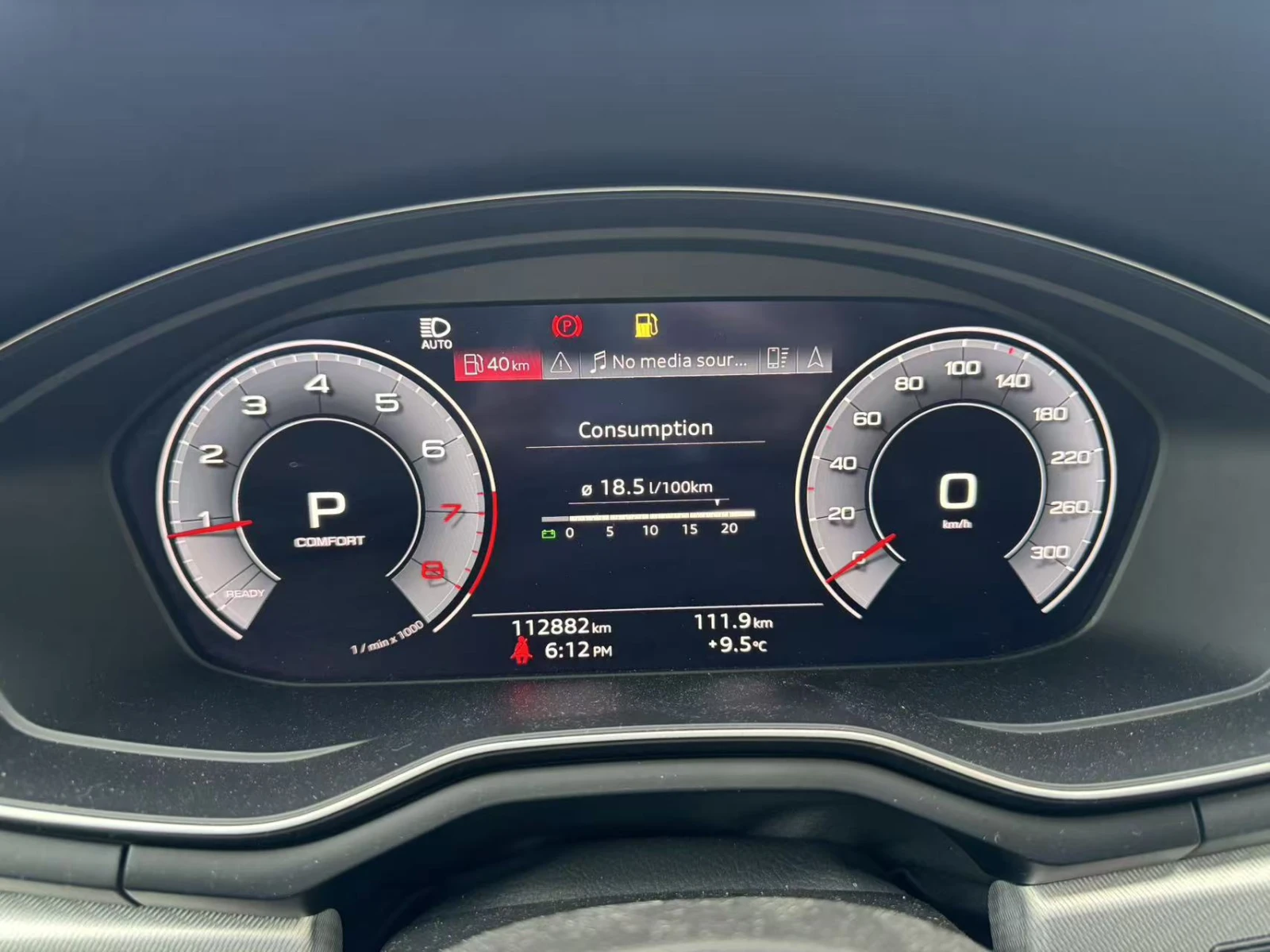 Audi A4 Progressiv * * CARFAX * * АВТО КРЕДИТ * * , снимка 8 - Автомобили и джипове - 54366956