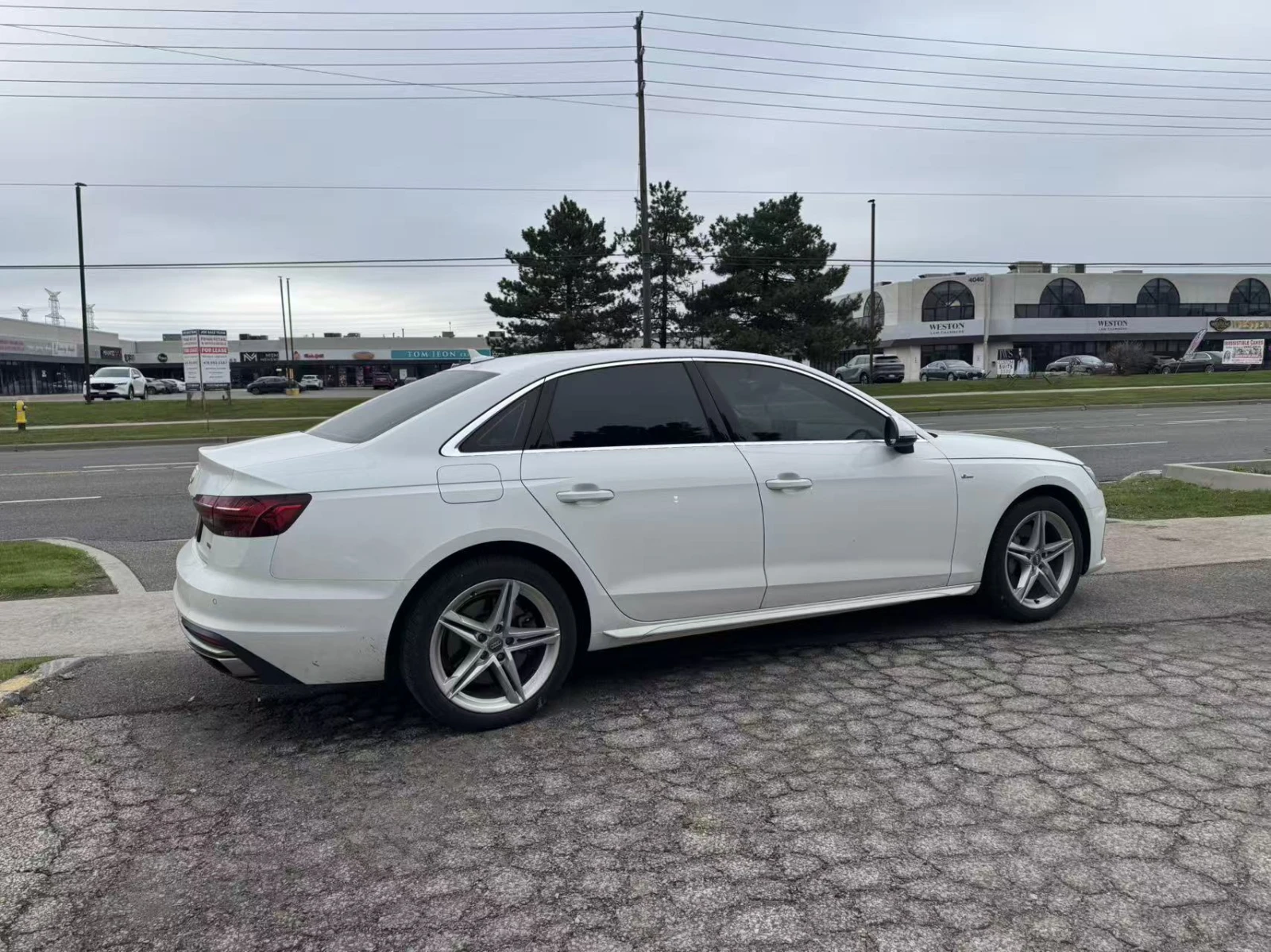 Audi A4 Progressiv * * CARFAX * * АВТО КРЕДИТ * * , снимка 2 - Автомобили и джипове - 54366956