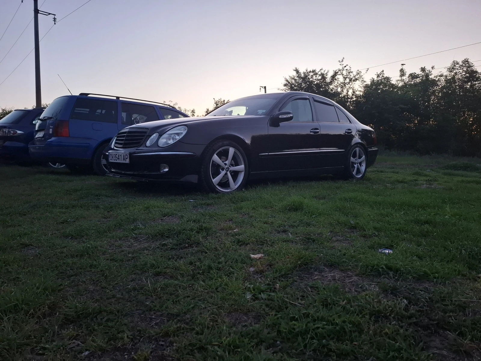 Mercedes-Benz E 270, снимка 5 - Автомобили и джипове - 54390612