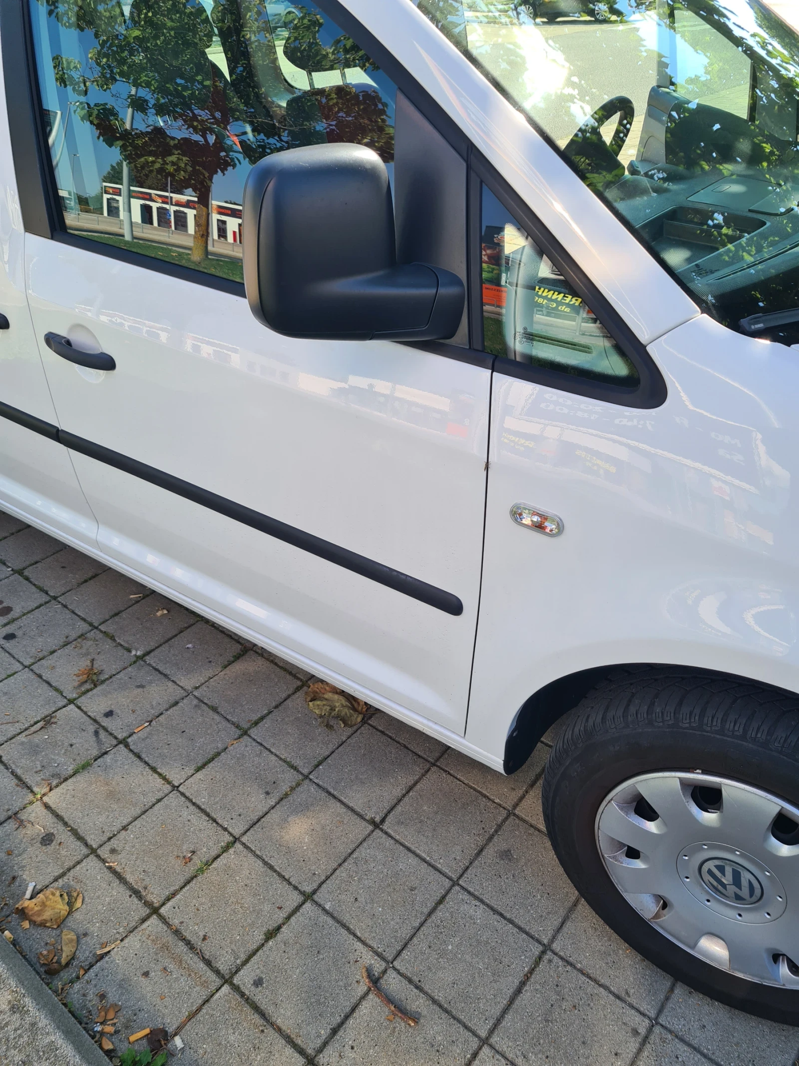 VW Caddy 2.0 ECOFUEL БЕНЗИН МЕТАН 120000км , снимка 15 - Автомобили и джипове - 54396190