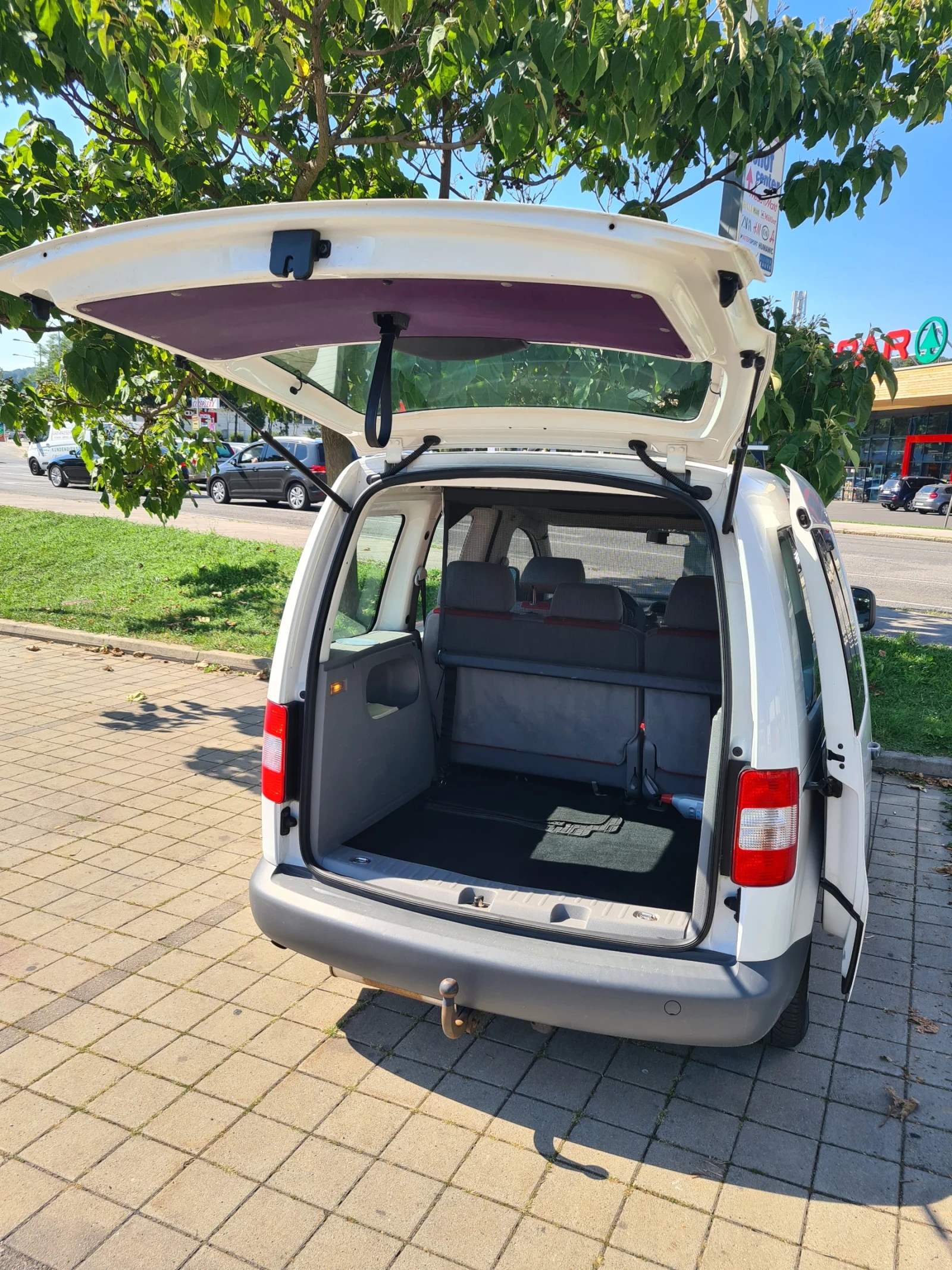 VW Caddy 2.0 ECOFUEL БЕНЗИН МЕТАН 120000км , снимка 11 - Автомобили и джипове - 54396190