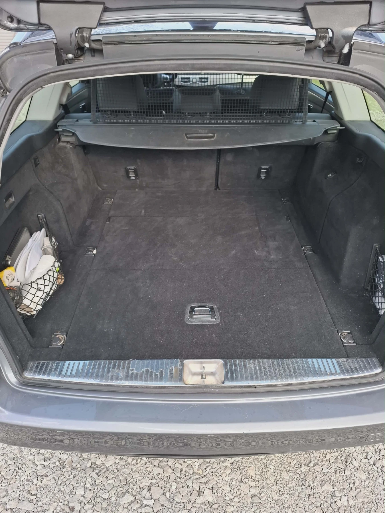Mercedes-Benz E 200 2.2 CDI, снимка 9 - Автомобили и джипове - 54408520