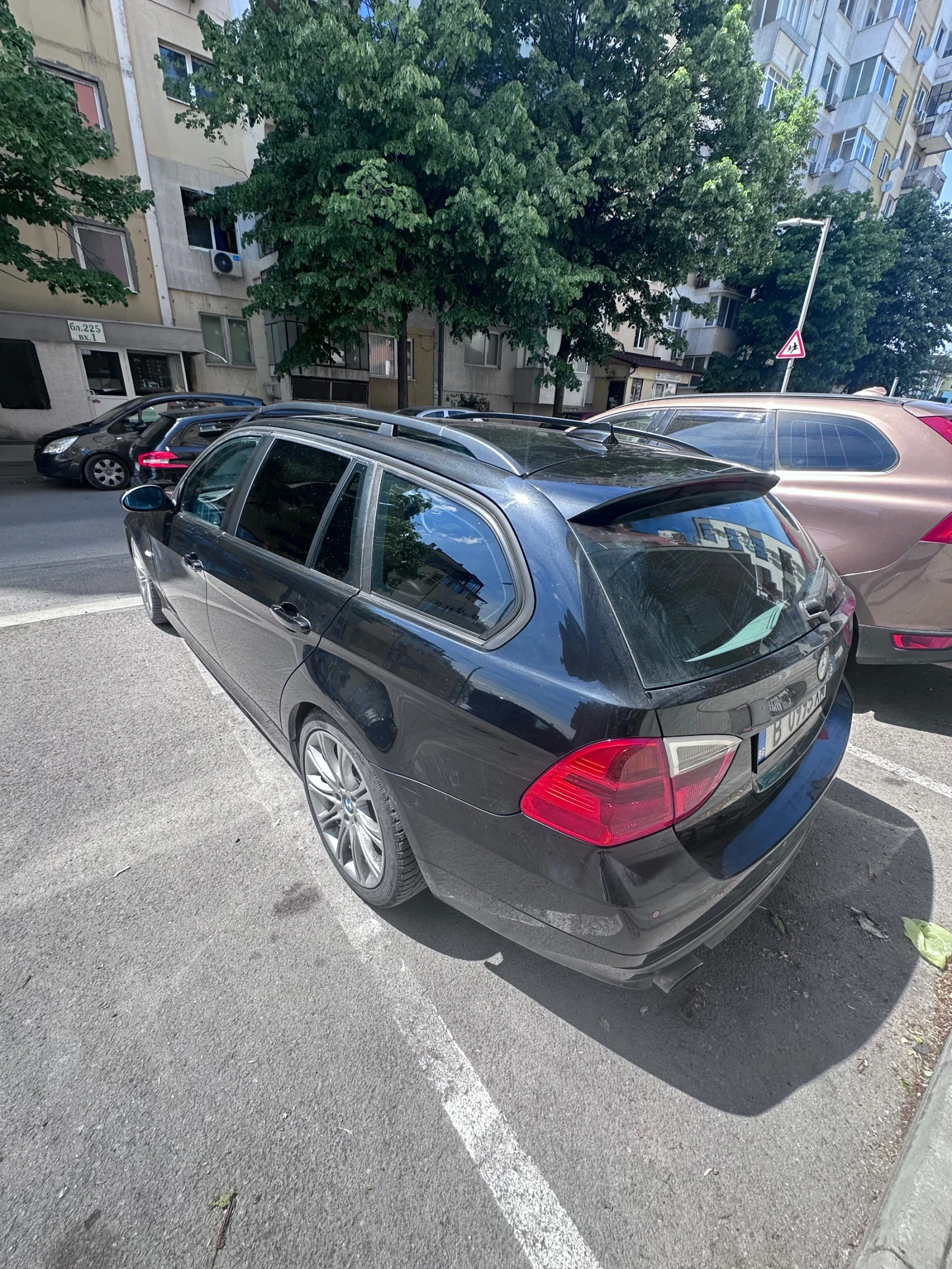 BMW 320, снимка 5 - Автомобили и джипове - 54702549