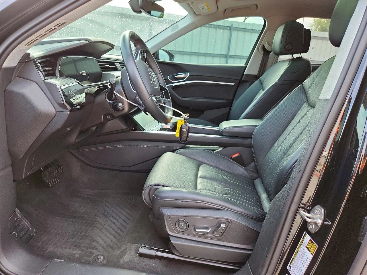 Audi E-Tron * * Sportback* * Prestige, снимка 6 - Автомобили и джипове - 54995077