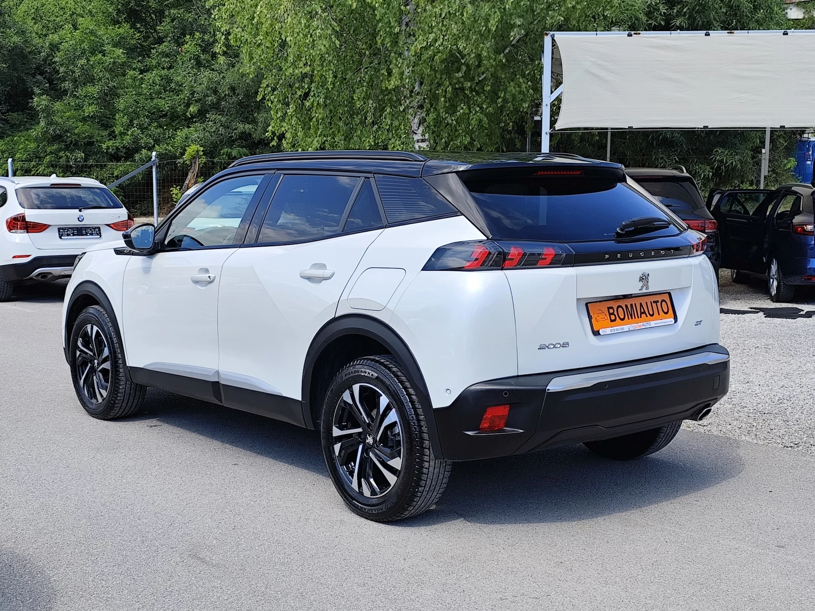 Peugeot 2008 1.5HDi* LED* АВТОМАТИК* EURO6D* GT-LINE* NAVI* , снимка 5 - Автомобили и джипове - 55152041