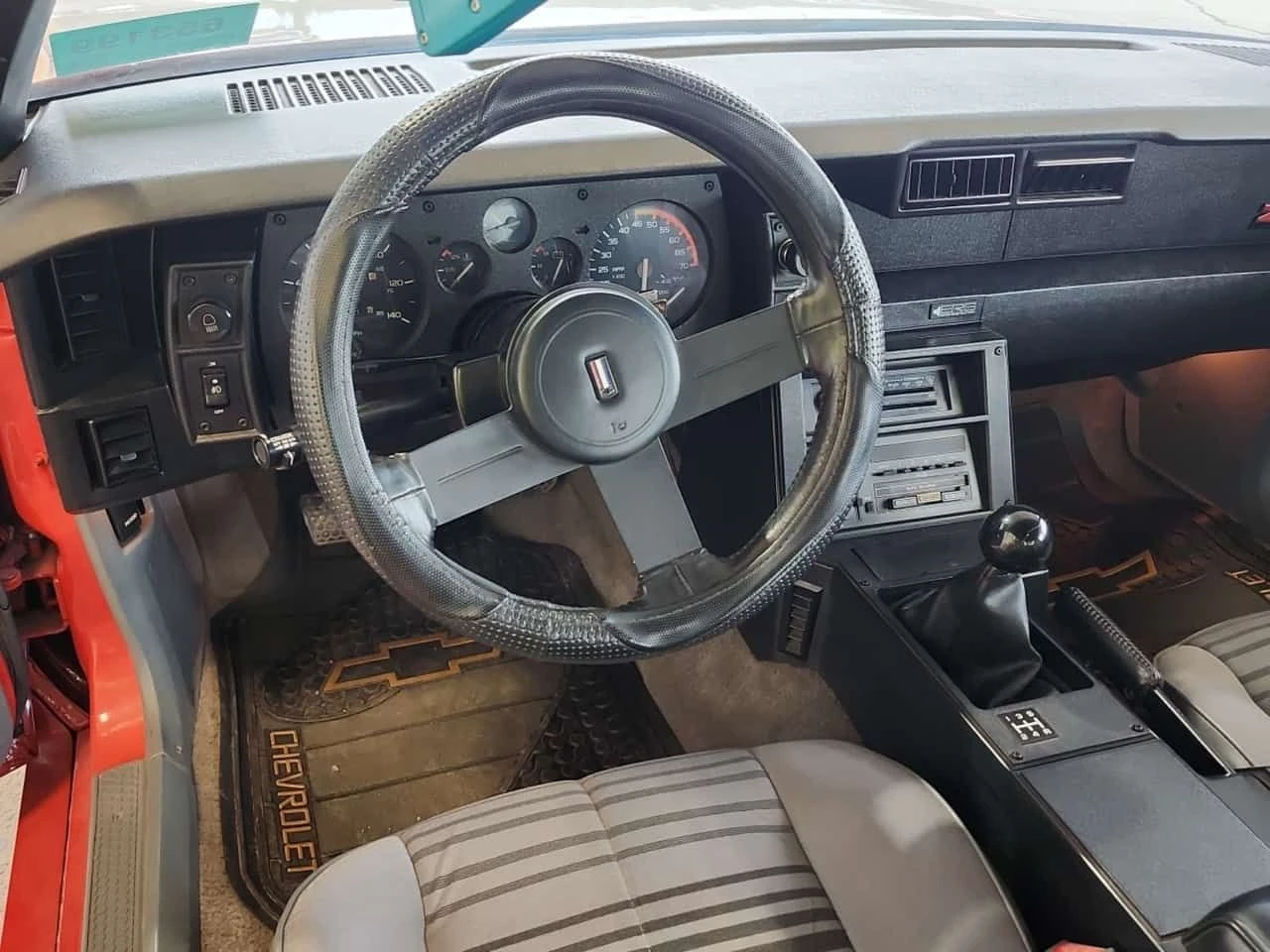 Chevrolet Camaro ФИНАНСИРАНЕ, снимка 10 - Автомобили и джипове - 55438029