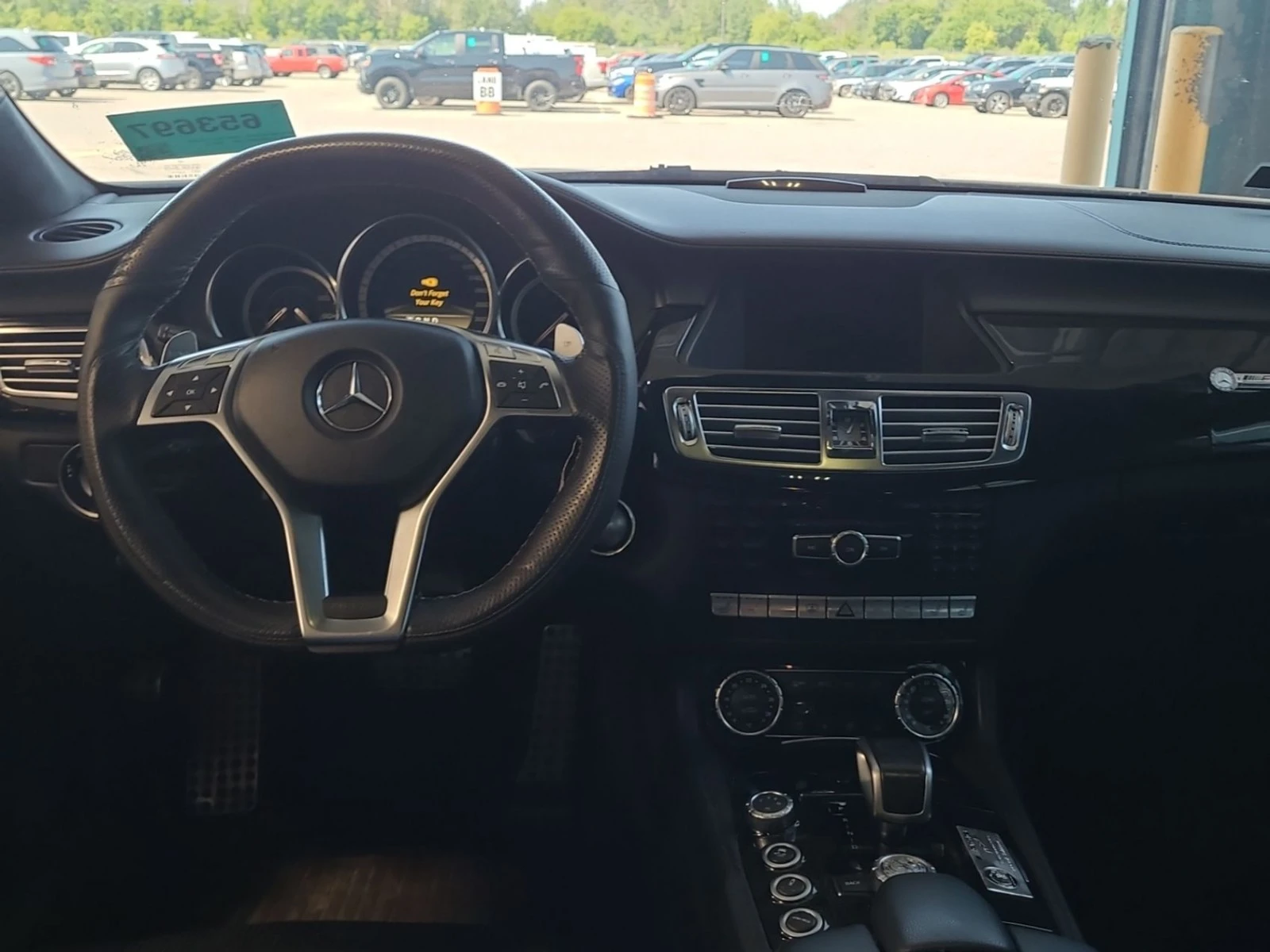 Mercedes-Benz CLS 63 AMG КОЖА* ПОДГРЕВ* ШИБИДАХ* CARBON* NAVI* , снимка 10 - Автомобили и джипове - 55571627