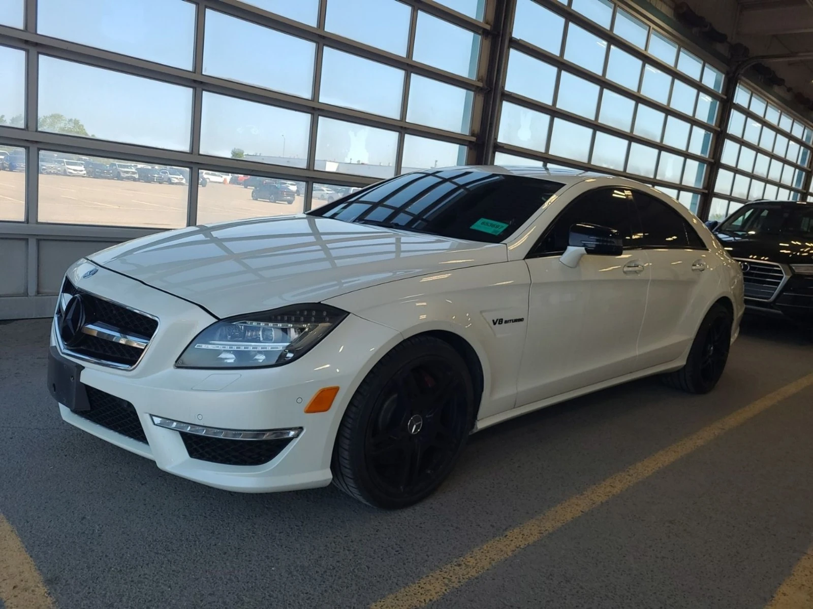 Mercedes-Benz CLS 63 AMG КОЖА* ПОДГРЕВ* ШИБИДАХ* CARBON* NAVI* 