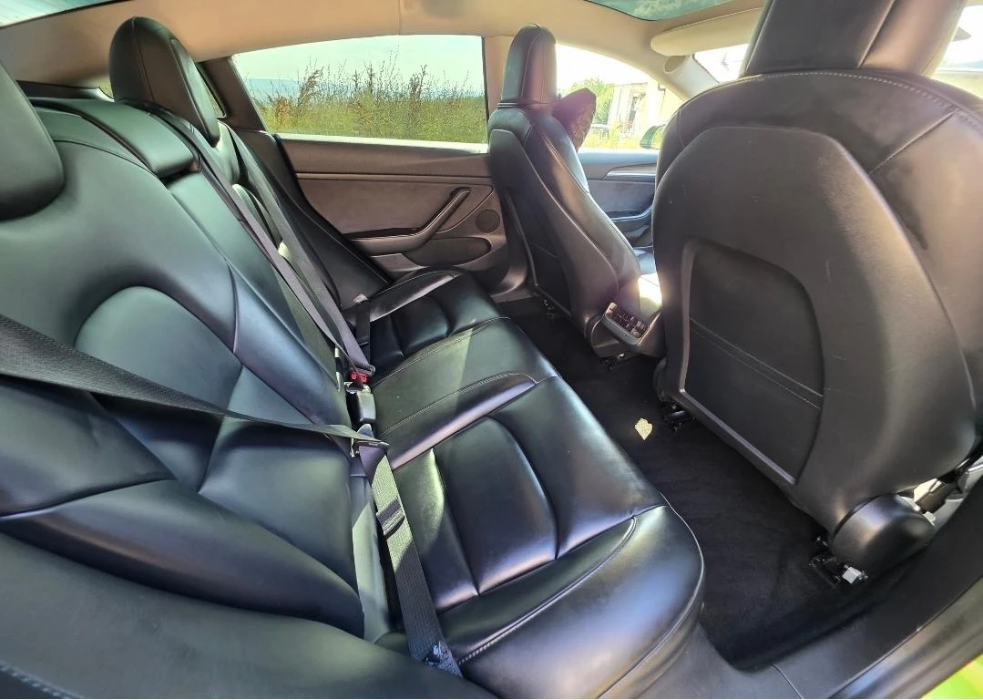 Tesla Model 3 Термопомпа, LFP за Такси, снимка 12 - Автомобили и джипове - 55849350
