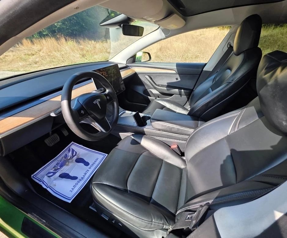 Tesla Model 3 Термопомпа, LFP за Такси, снимка 14 - Автомобили и джипове - 55849350