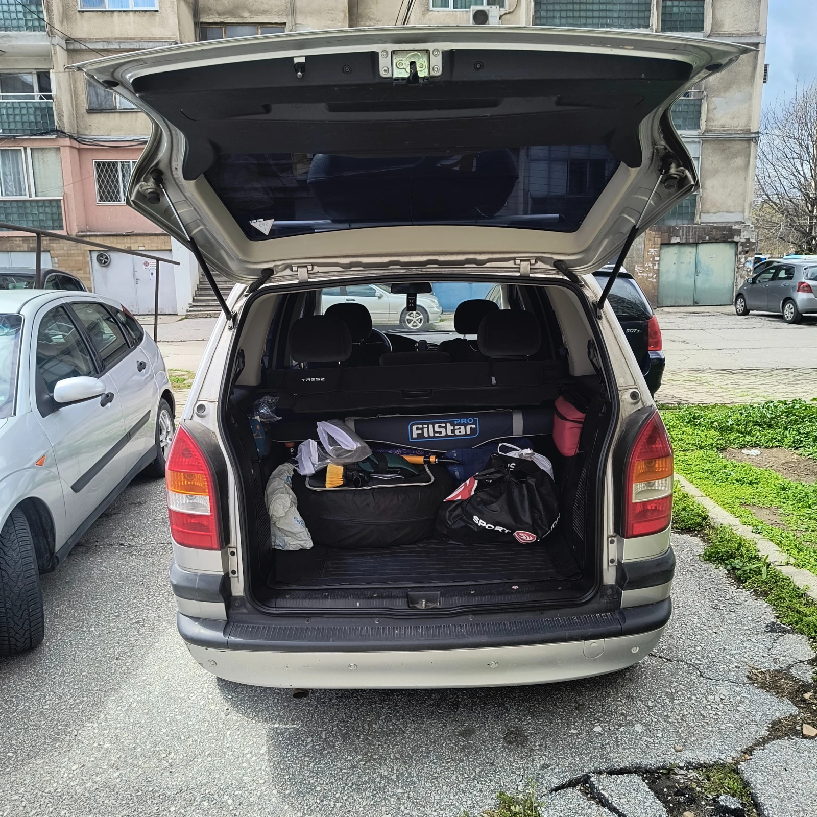 Opel Zafira Elegance, снимка 7 - Автомобили и джипове - 55889678