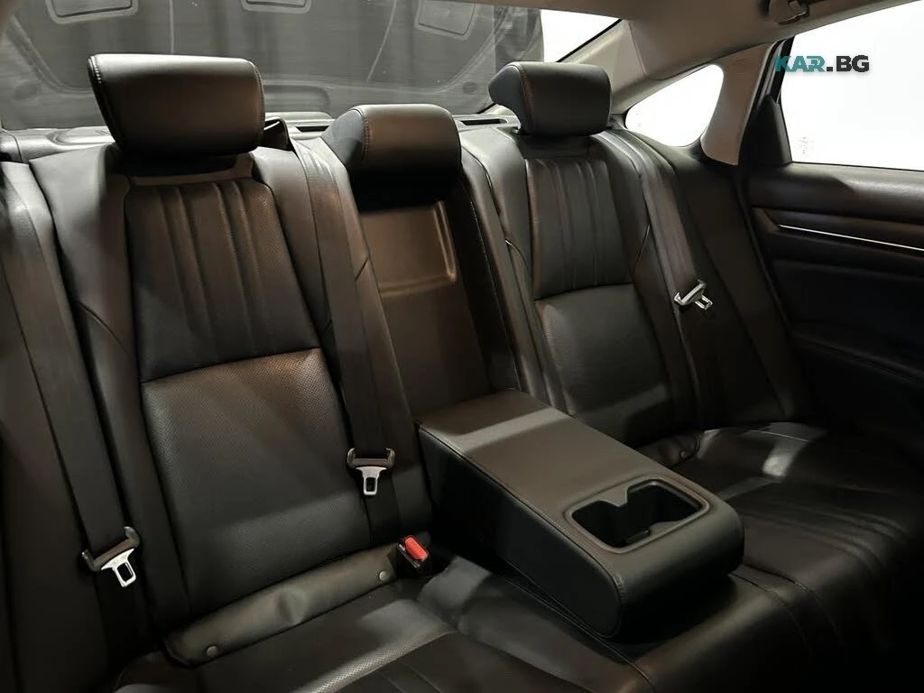 Honda Accord  * АвтоКредит * (ЦЕНА ДО БГ), снимка 9 - Автомобили и джипове - 56225506