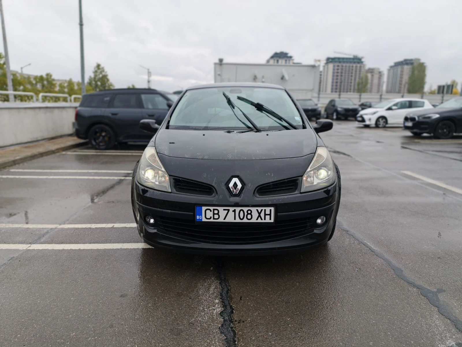 Renault Clio 2.0 139 Xenon Climatronic, снимка 2 - Автомобили и джипове - 56475621