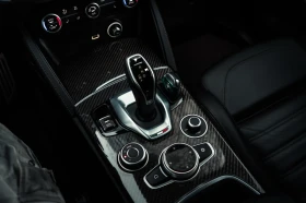 Alfa Romeo Stelvio QUADRIFOGIO , снимка 8