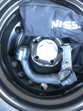Обява за продажба на Nissan Qashqai  1.7 dci N-Connecta 4х4 ~37 400 лв. - изображение 6
