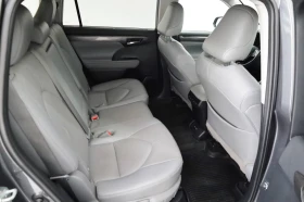 Toyota Highlander HEV/EXECUTIVE/243HP/7S./CAM/ACC/JBL/MEMO/AMBI/731f - 90399 лв. - 53673135 12