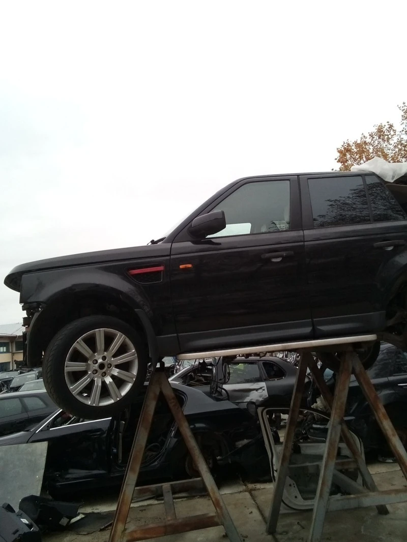 Land Rover Range Rover Sport, снимка 1 - Автомобили и джипове - 47850579