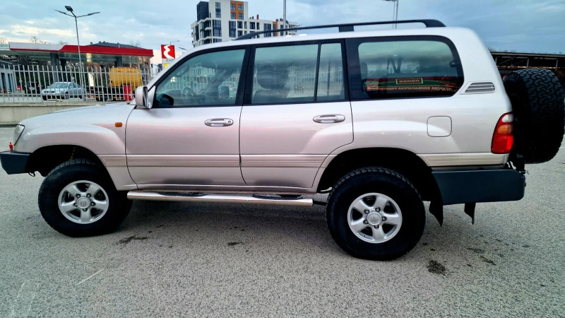 Toyota Land cruiser 100  , снимка 6 - Автомобили и джипове - 47527771