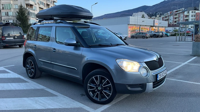 Skoda Yeti 2.0, снимка 8 - Автомобили и джипове - 48679633